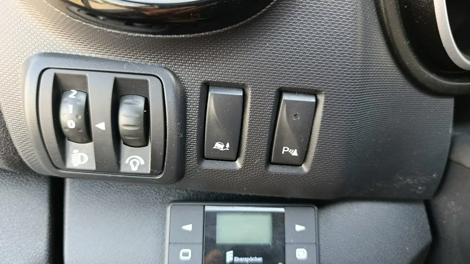 RENAULT Trafic -