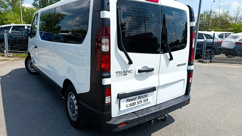 RENAULT Trafic -