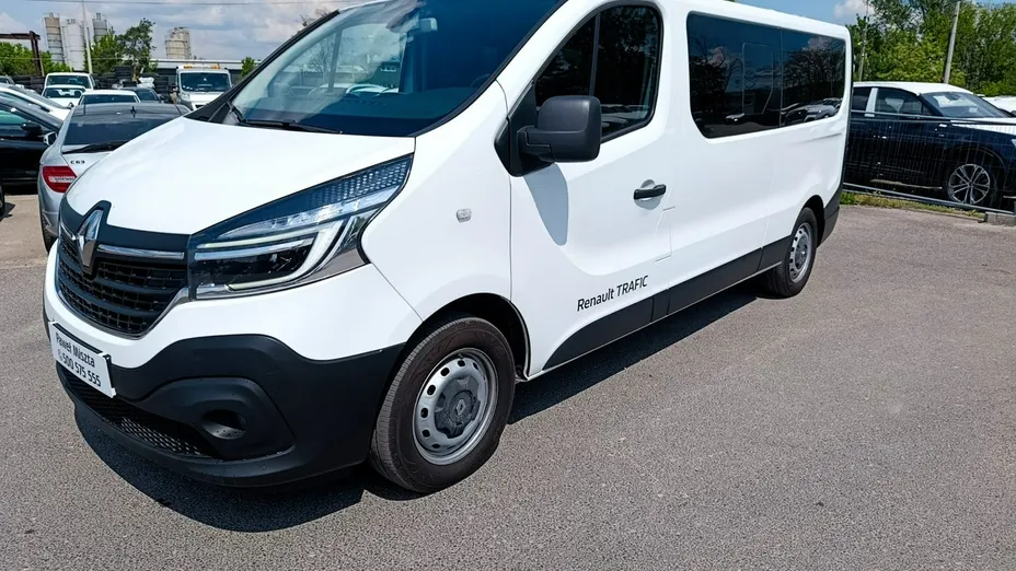 RENAULT Trafic -