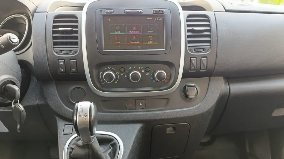 RENAULT Trafic -