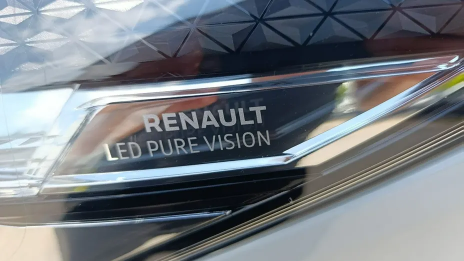 RENAULT Trafic -