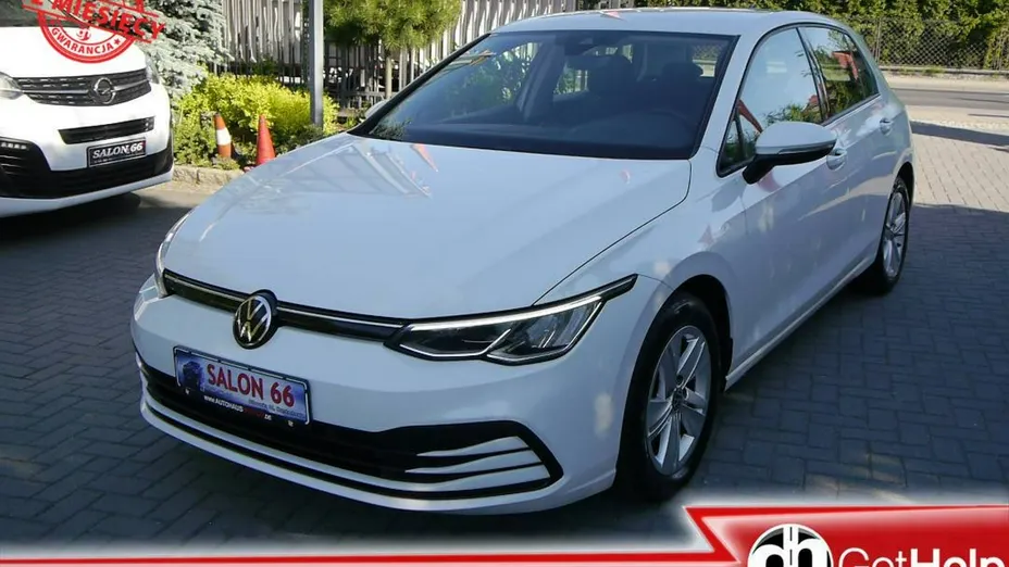 VOLKSWAGEN Golf -