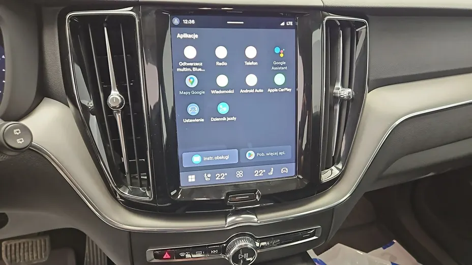 VOLVO XC60 -
