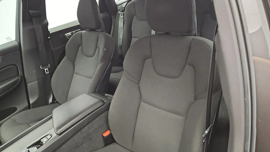 VOLVO XC60 -