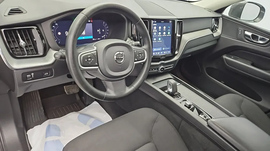 VOLVO XC60 -