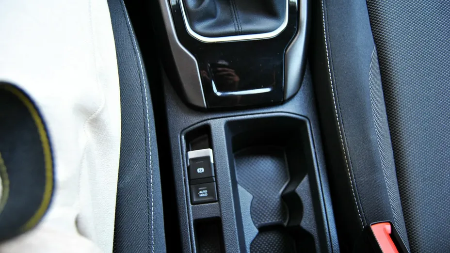 VOLKSWAGEN T-ROC -