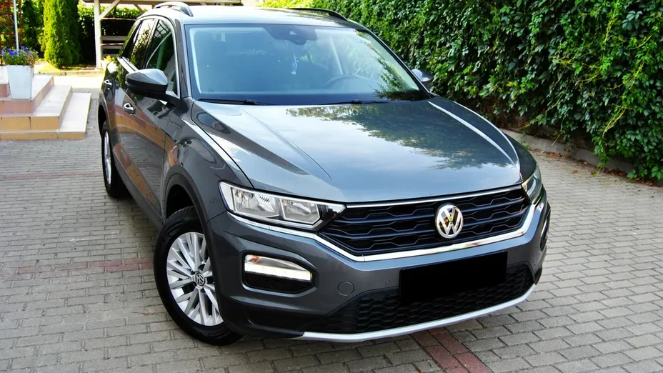 VOLKSWAGEN T-ROC -