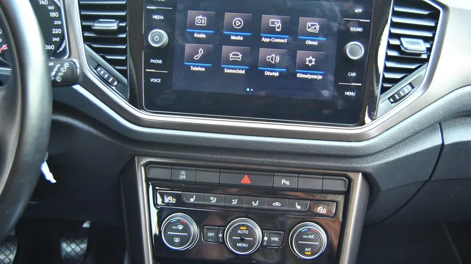 VOLKSWAGEN T-ROC -
