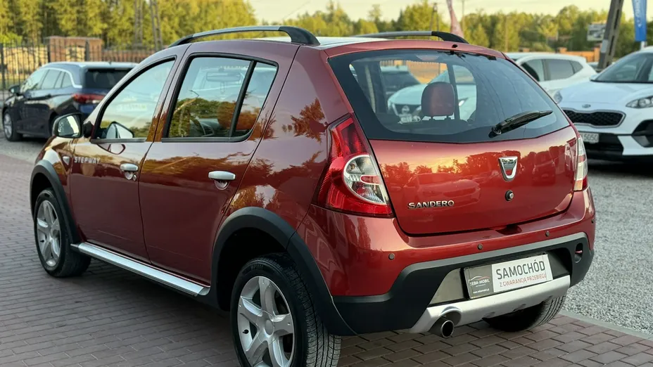 DACIA Sandero -