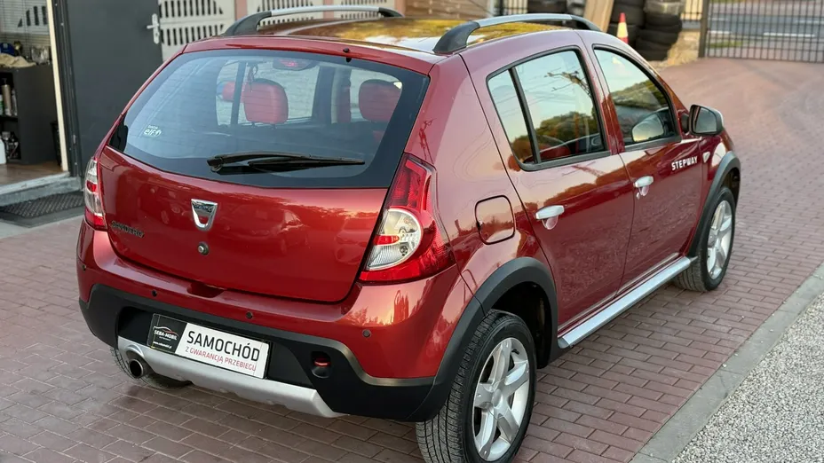DACIA Sandero -