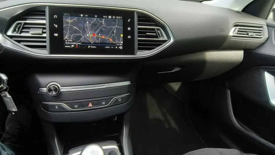 PEUGEOT 308 -