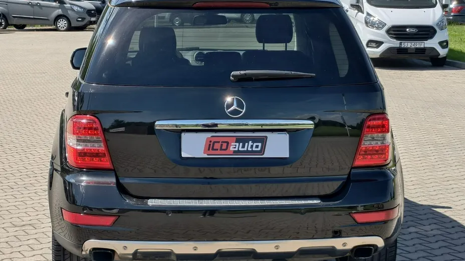 MERCEDES-BENZ ML -