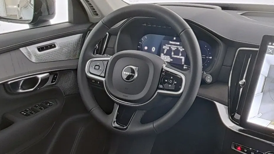 VOLVO XC90 -