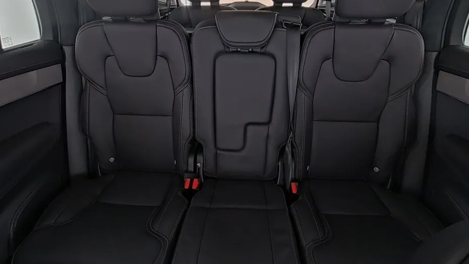 VOLVO XC90 -
