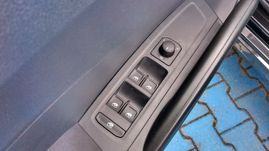 SKODA Fabia -