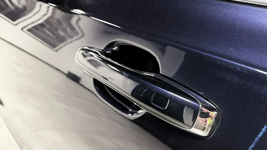 VOLVO V90 -