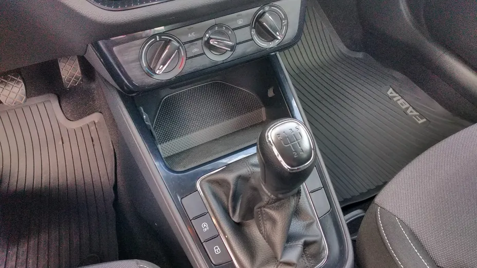 SKODA Fabia -