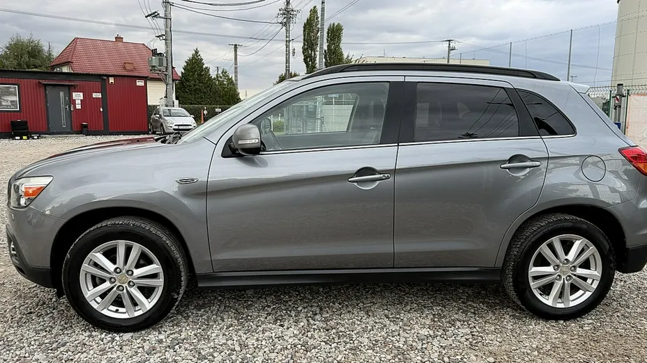 MITSUBISHI ASX -