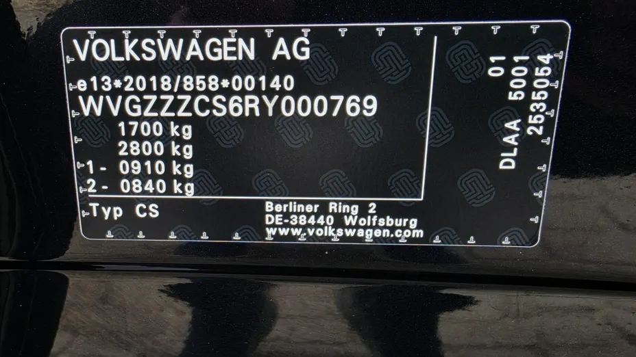 VOLKSWAGEN Taigo -