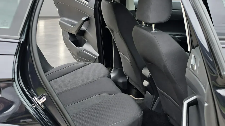 VOLKSWAGEN Taigo -