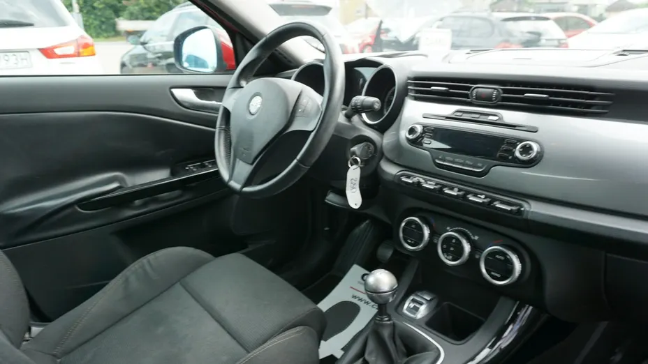 ALFA ROMEO Giulietta -