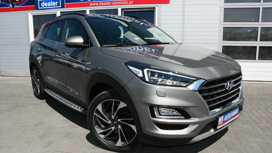 HYUNDAI Tucson -