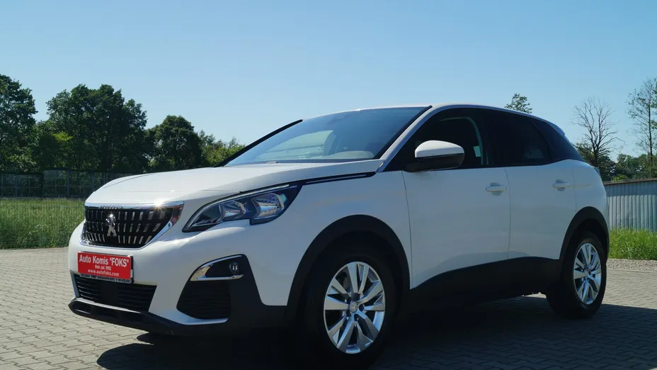 PEUGEOT 3008 -