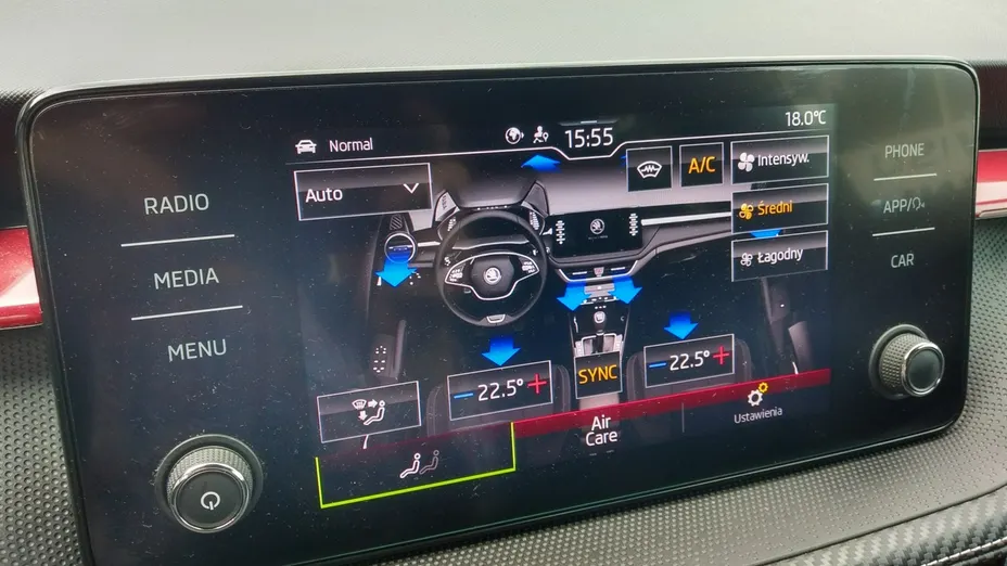 SKODA Fabia -