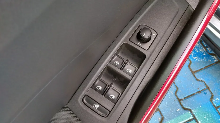 SKODA Fabia -