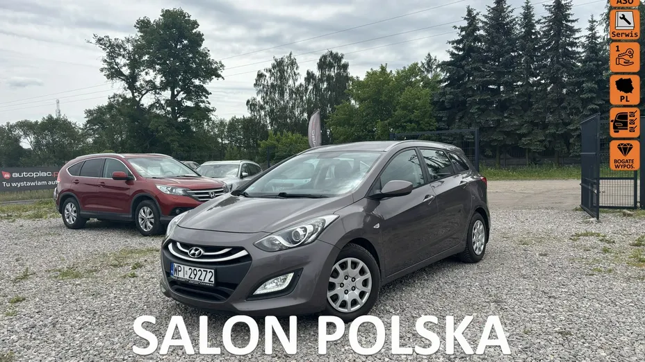 HYUNDAI i30 -