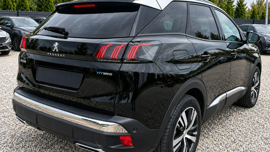 PEUGEOT 3008 -