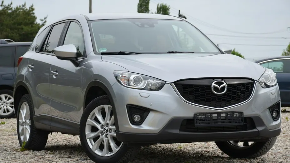 MAZDA CX-5 -