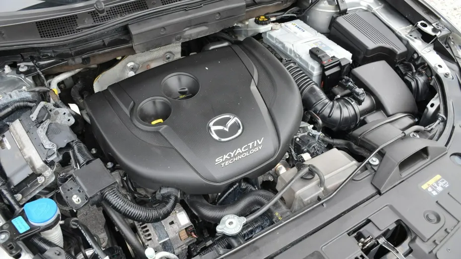 MAZDA CX-5 -