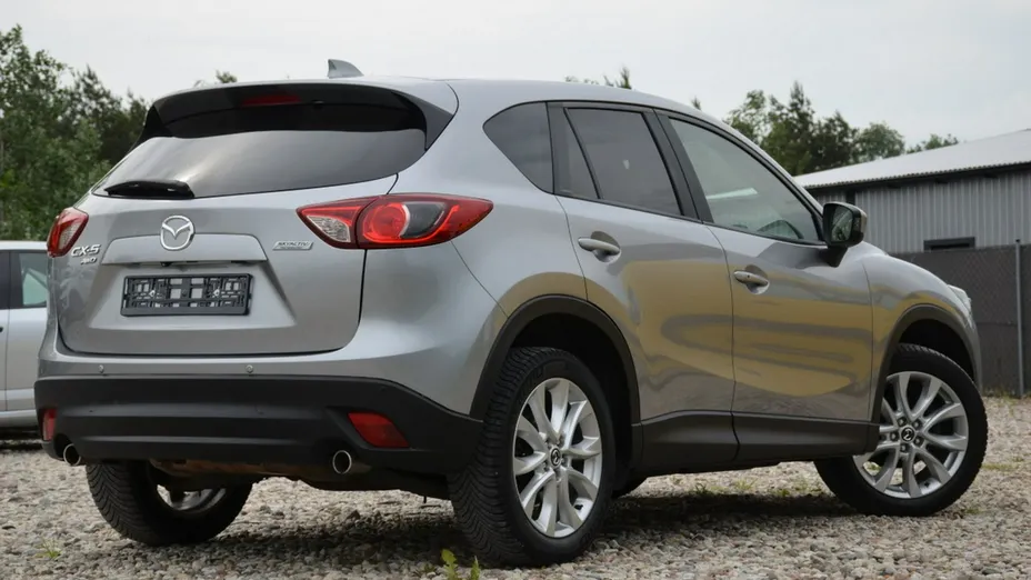 MAZDA CX-5 -