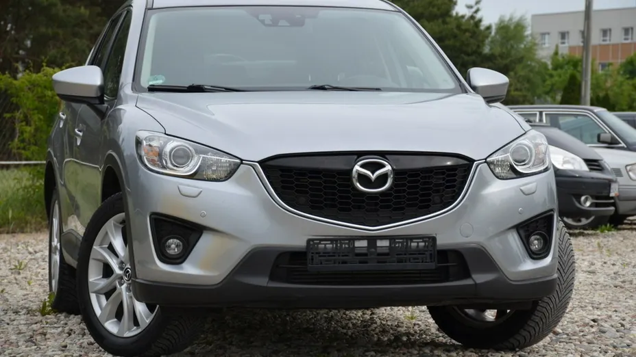 MAZDA CX-5 -