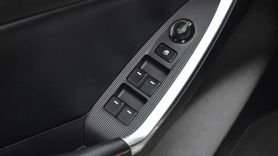 MAZDA CX-5 -