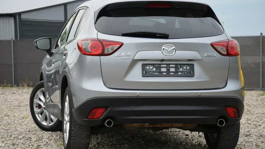 MAZDA CX-5 -