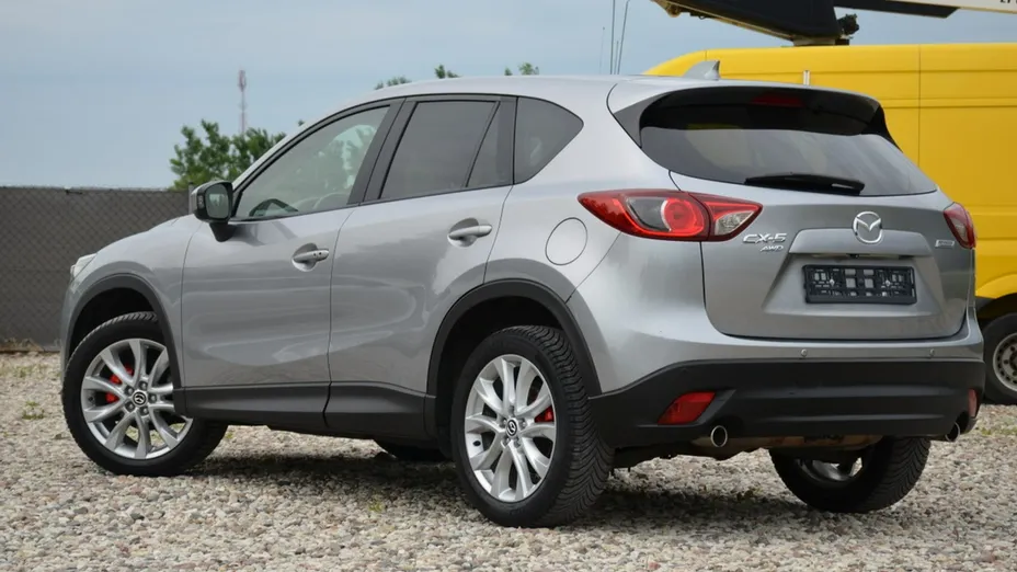MAZDA CX-5 -
