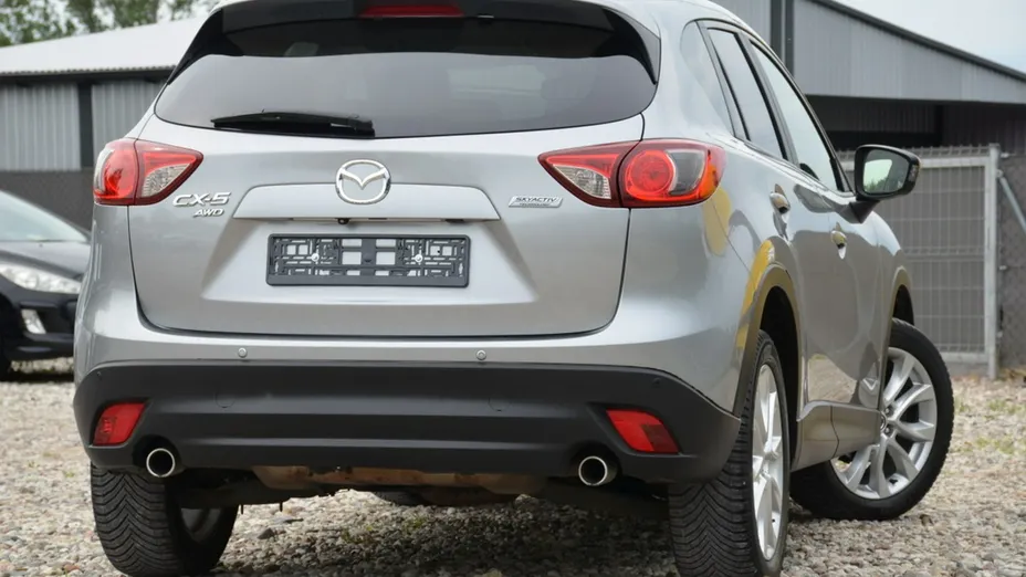 MAZDA CX-5 -