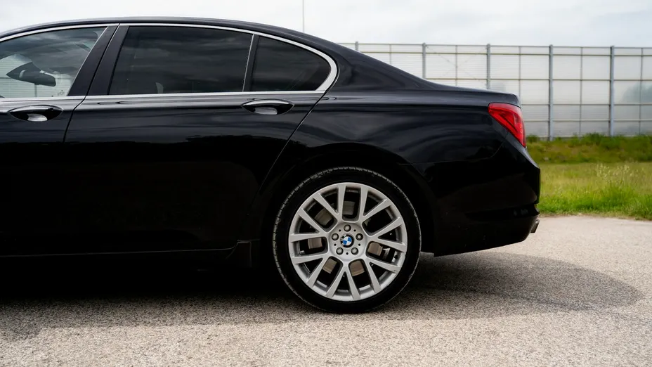 BMW Seria 7 -
