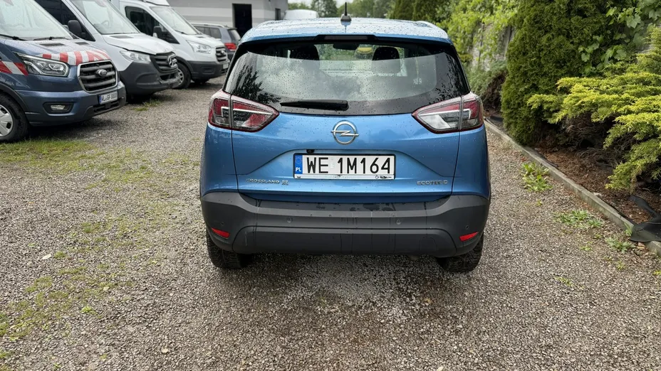 OPEL Crossland X -