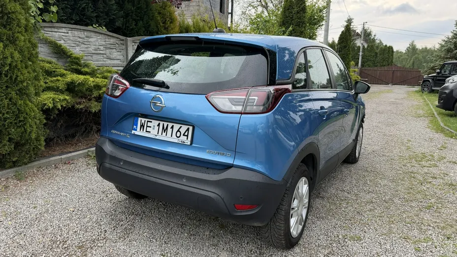 OPEL Crossland X -