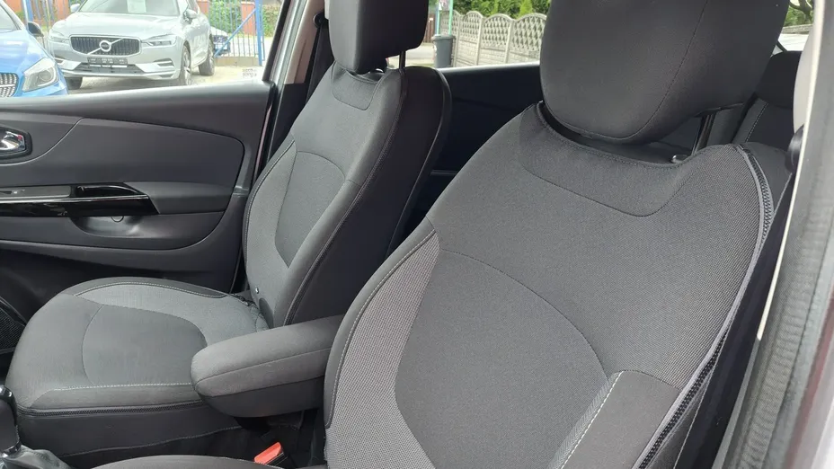 RENAULT Captur -