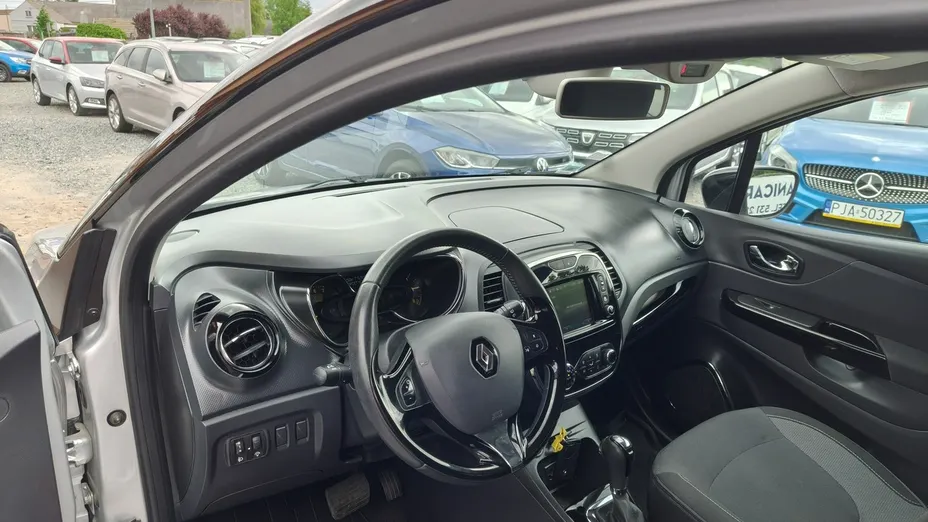 RENAULT Captur -