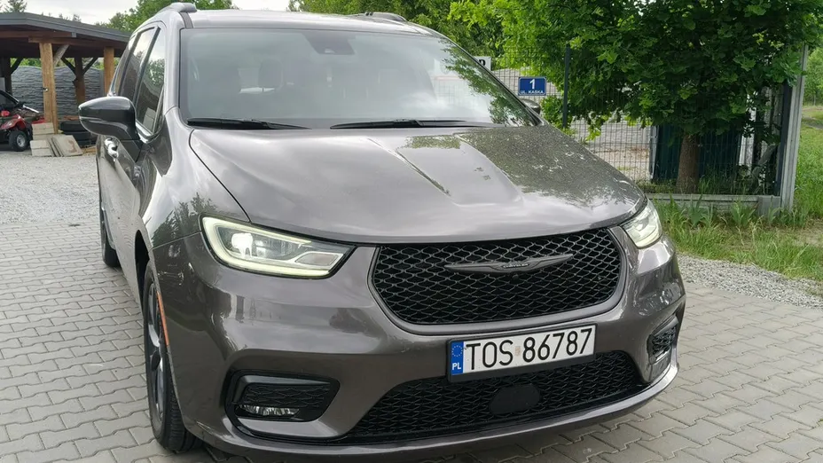 CHRYSLER Pacifica -