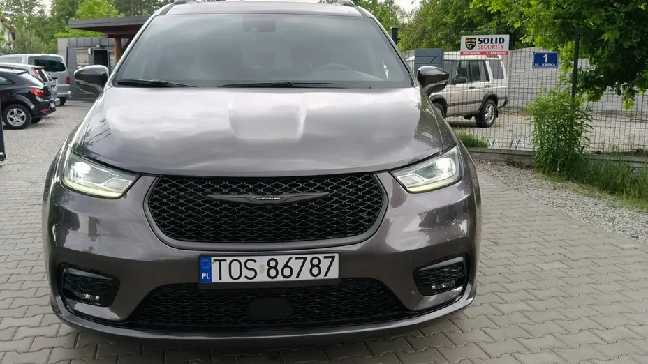 CHRYSLER Pacifica -