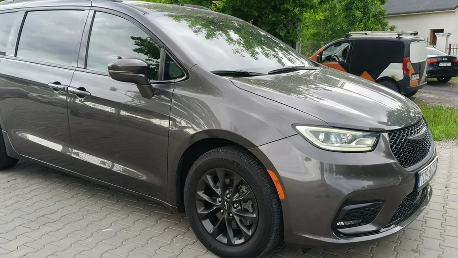 CHRYSLER Pacifica -
