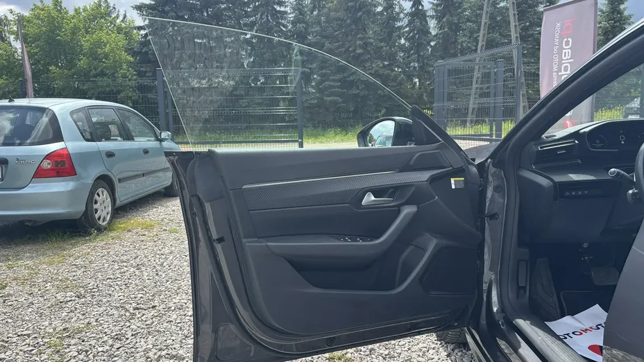 PEUGEOT 508 -