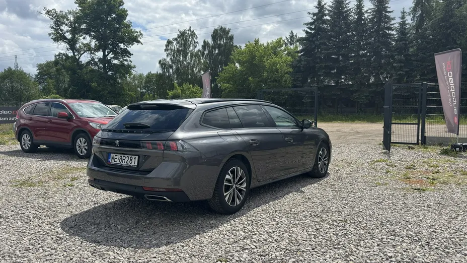 PEUGEOT 508 -