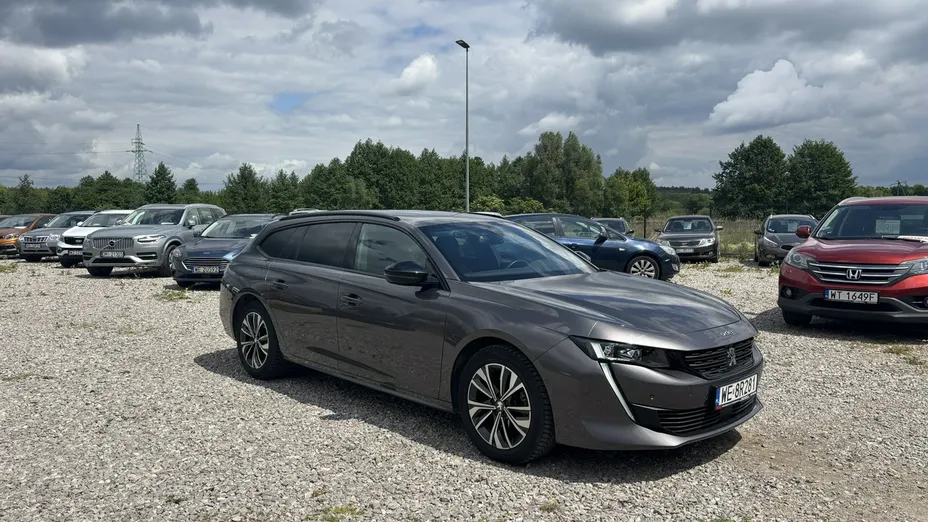 PEUGEOT 508 -